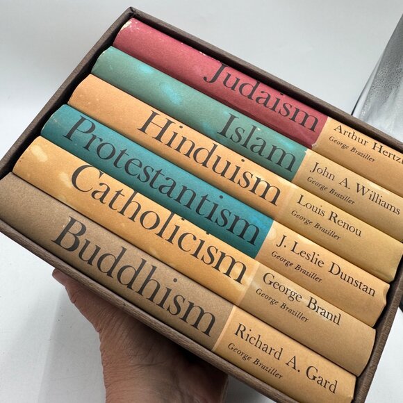 Mid Century c. 1962 Religions of the World 6 Volume Book Set in Holder - Buddhis - Picture 12 of 12